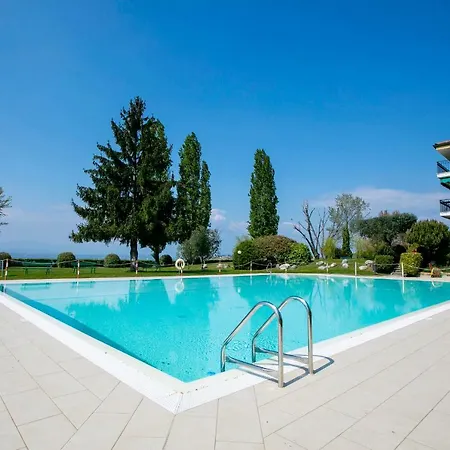 Apartment Sporting Club Paola
